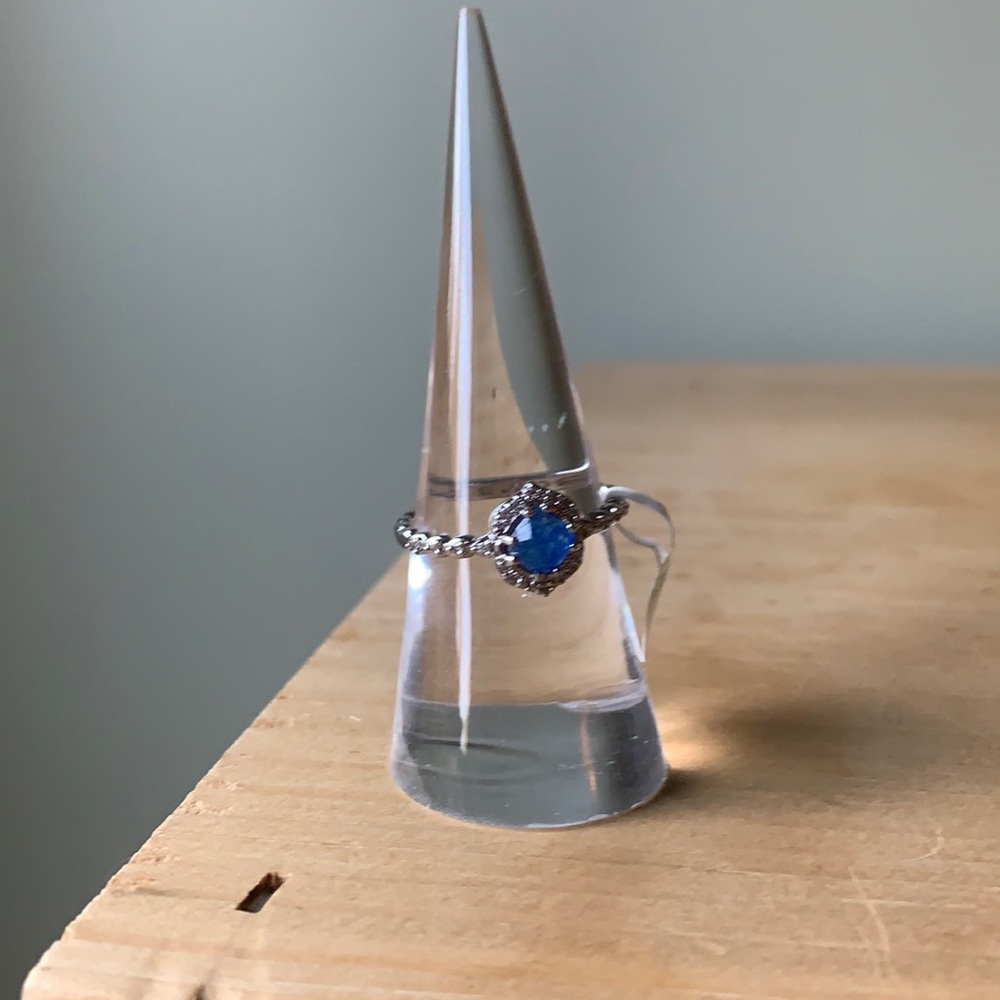 Blue gem ring